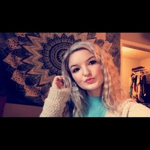 Meet your Posher, Mckenzie